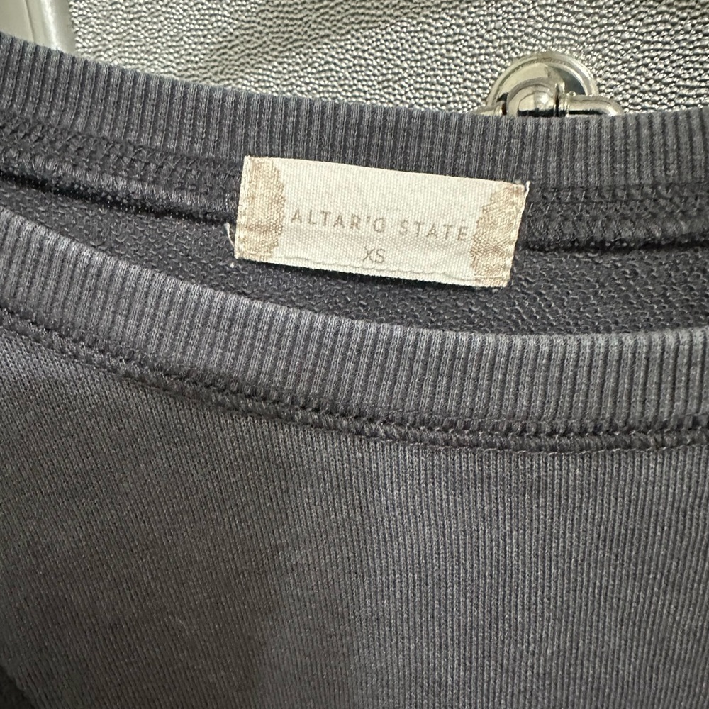 Altar'd State Gray Ribbed Cropped Sweatshirt - Picture 2 of 2